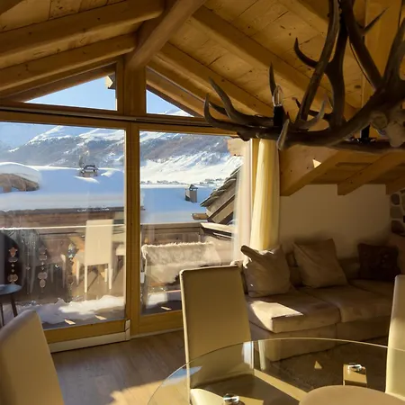 Silva: The Alpine Apartment Livigno